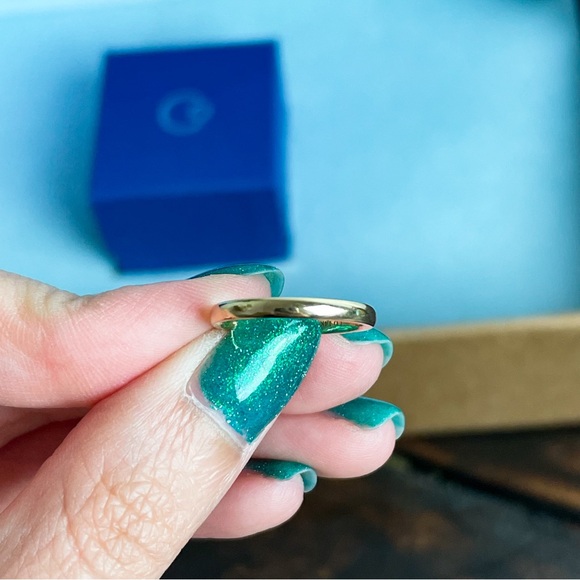 Clean Origin 14K Solid Gold Taylor Band Classic Comfort Wedding Band - Picture 4 of 12